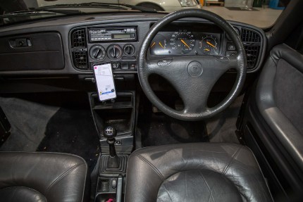 Support de téléphone pour Saab 900 classique Vertical (RHD) Nouveautés