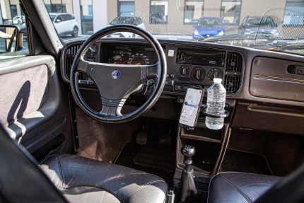 Support de téléphone et porte gobelet pour Saab 900 Classique de 1979 à 1993 Interieur saab